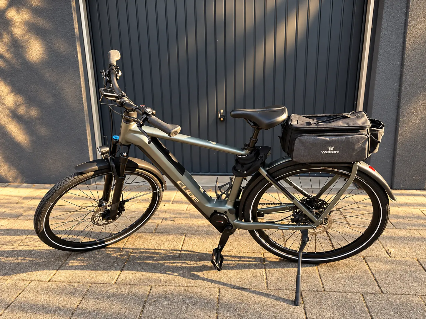 Cube Kathmandu Pro 750 E-bike – na